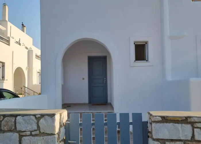 Holiday House In Paros