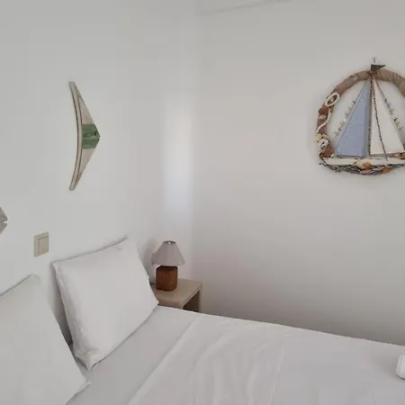Holiday House In Paros Сasa de vacaciones Naousa (Paros)