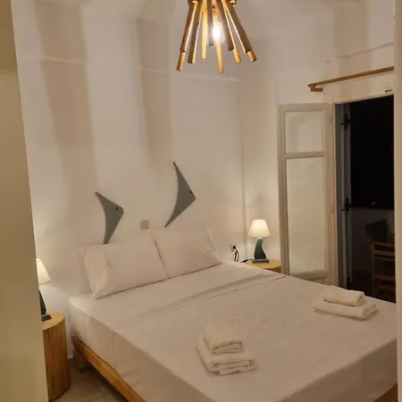 Holiday House In Paros Сasa de vacaciones