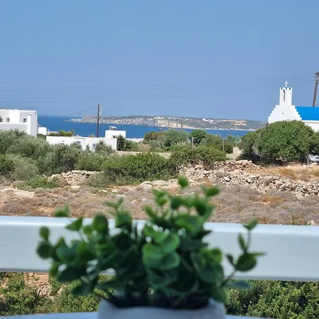 펜션 Holiday House In Paros *