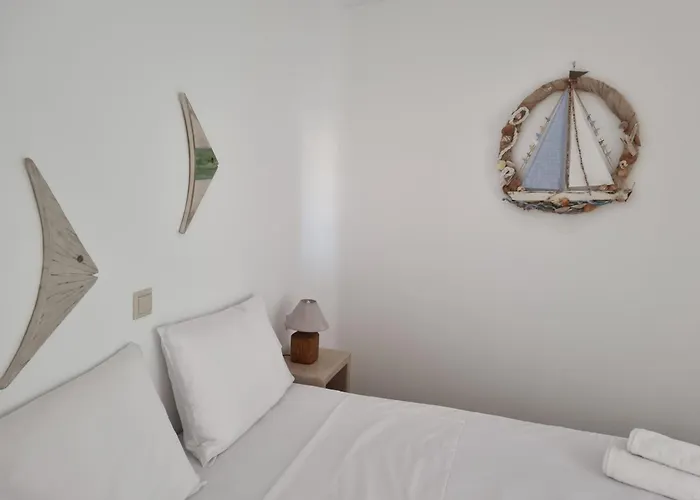 Holiday House In Paros Nyaraló Náusza