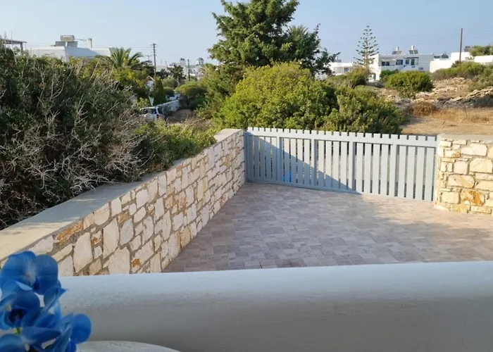 Holiday House In Paros Nyaraló Náusza